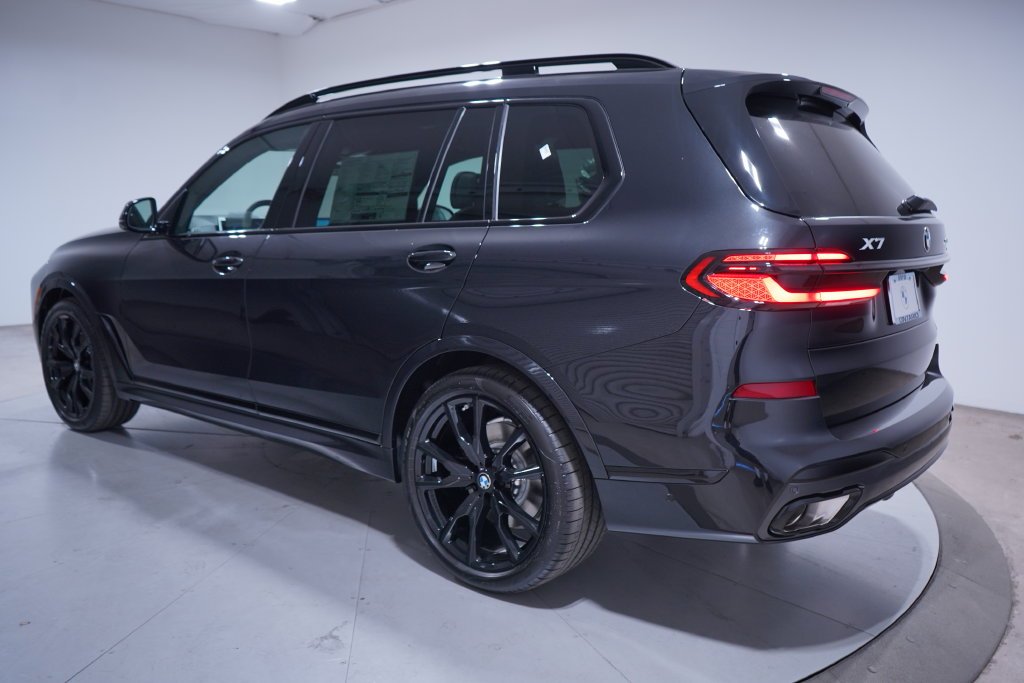 New 2027 Black Sapphire Metallic BMW xDrive40i image 3