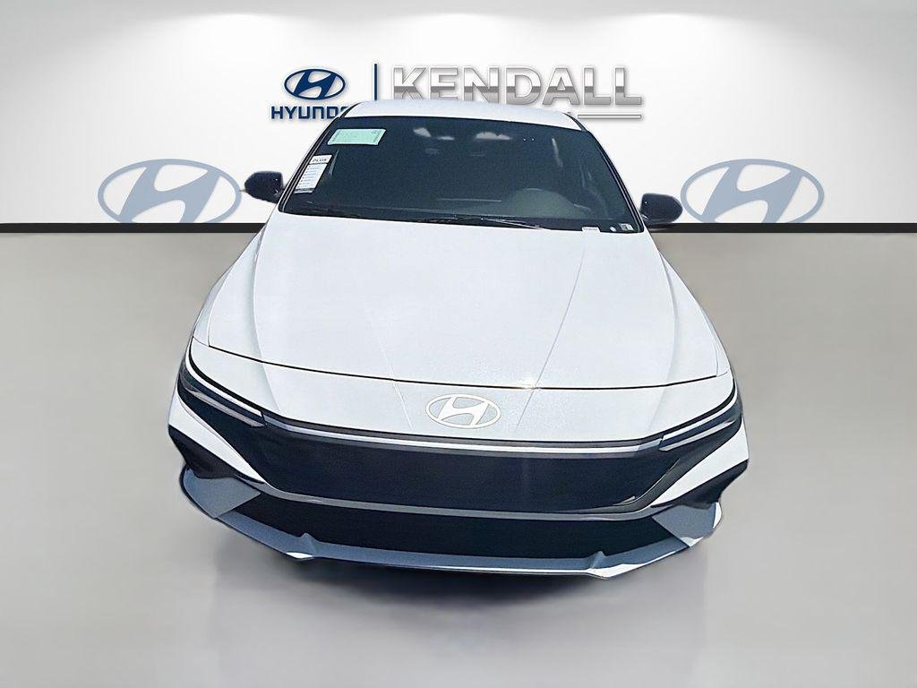 New 2026 Serenity White Hyundai SEL Sport image 2