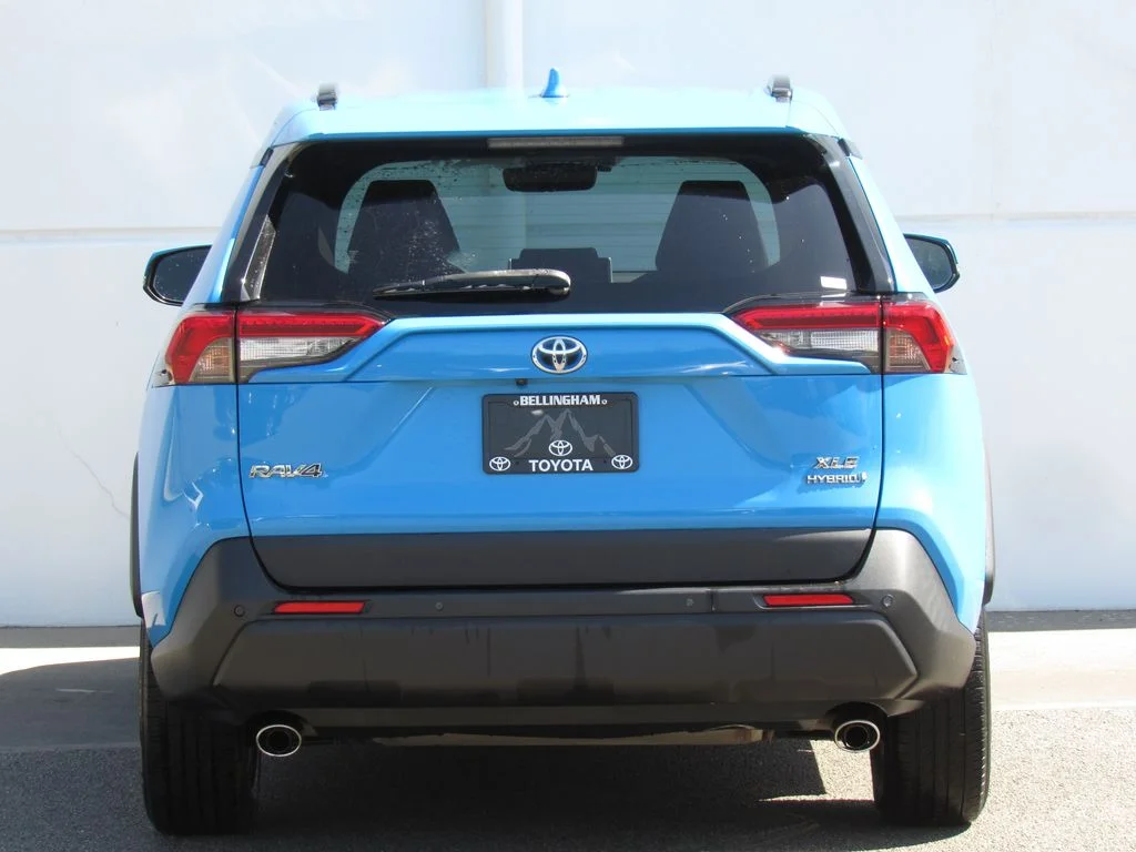 Certified Used 2019 Blue Flame Toyota XLE image 7