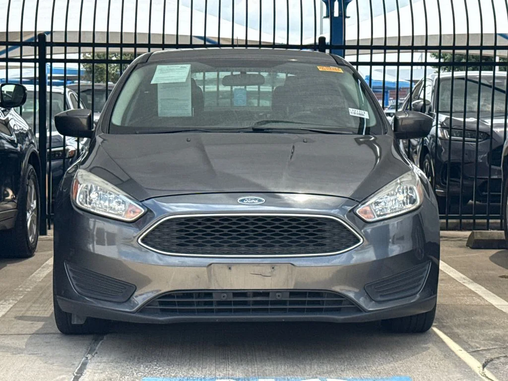 Used 2018 Ford Focus SE with VIN 1FADP3FE3JL321313 for sale in North Richland Hills, TX