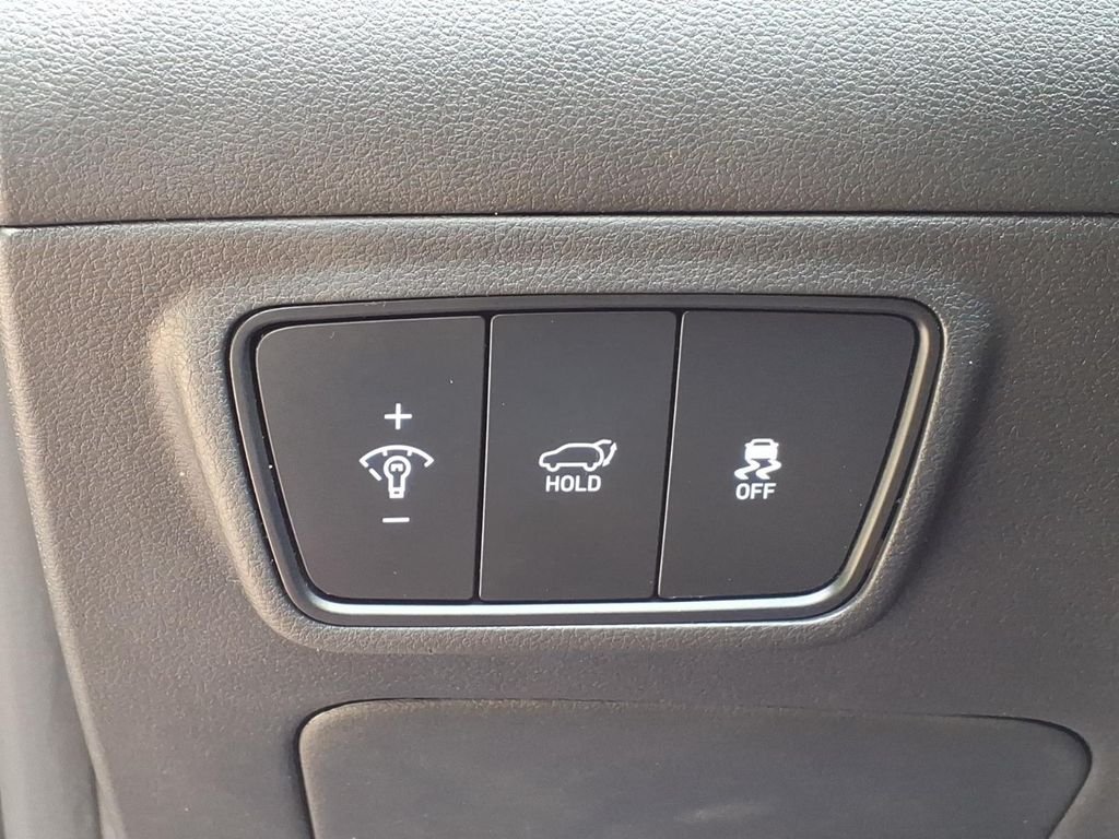 Certified Used 2024 Hampton Gray Hyundai SEL image 19