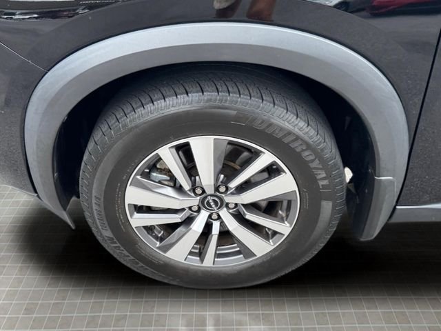Used 2023 Black Nissan SL image 20