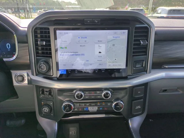 Used 2025 Red Ford Lariat image 21