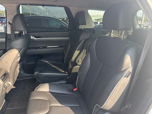 Certified Used 2025 White Hyundai SEL Premium image 14