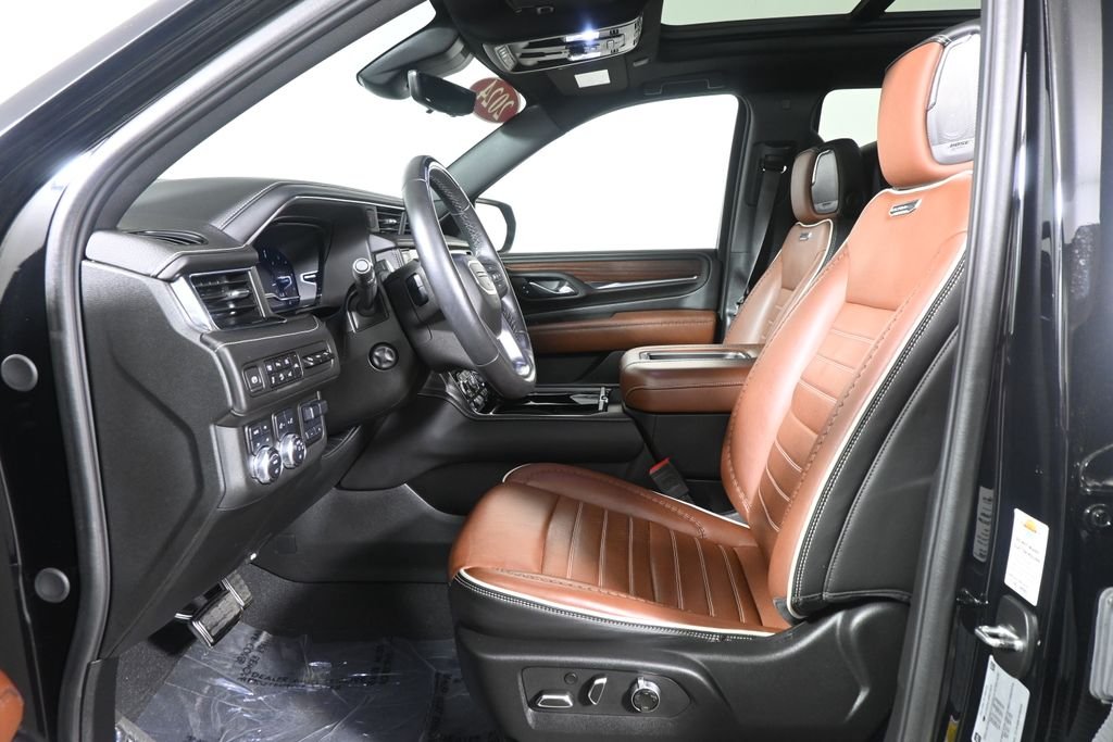2024 GMC Yukon Denali Ultimate - Photo 3