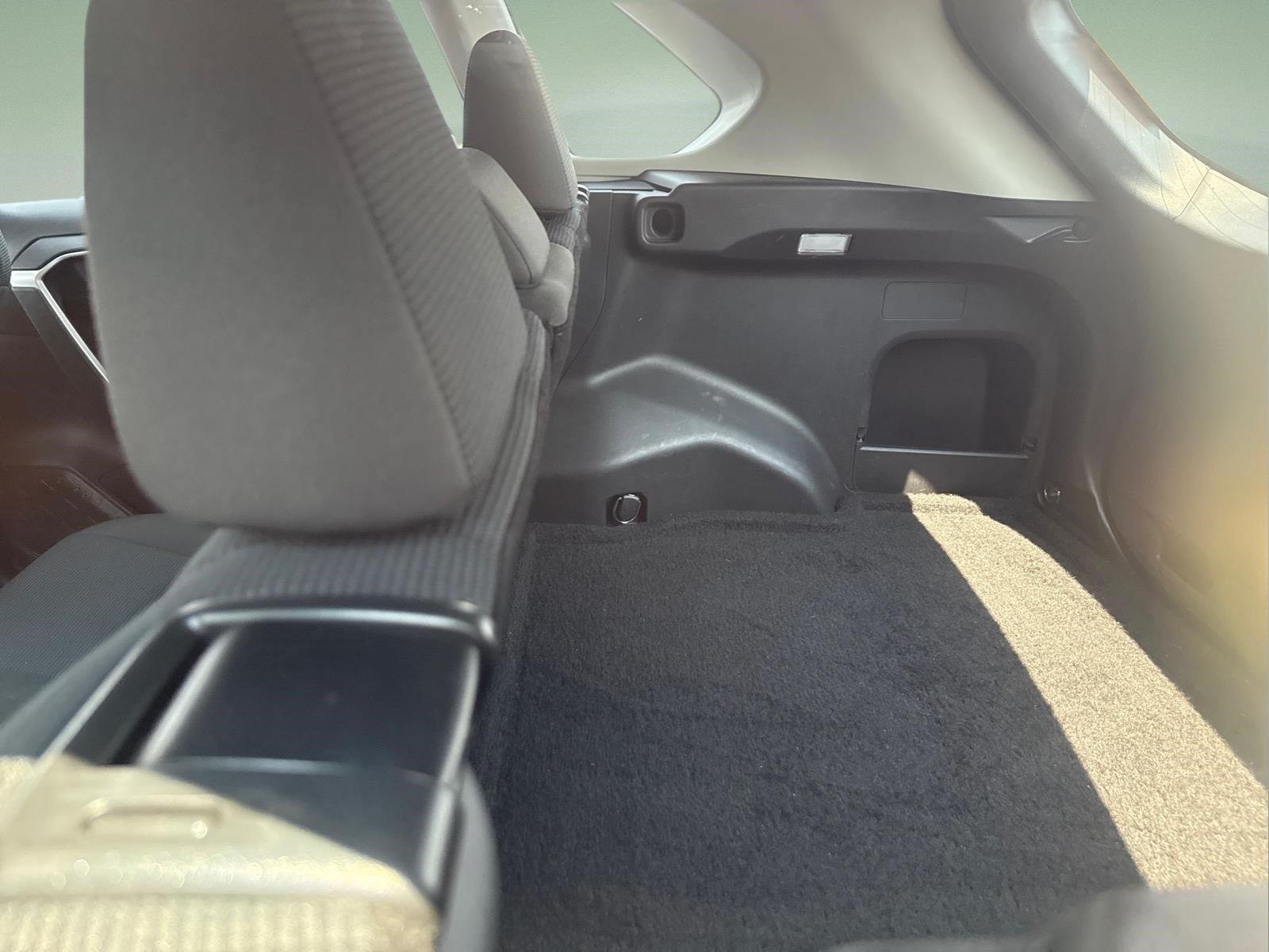Used 2022 Magnetic Gray Metallic Toyota LE image 7