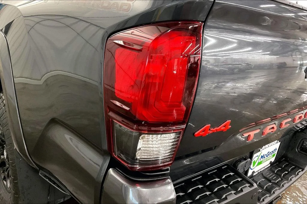 Used 2022 Gray Toyota SR5 image 35