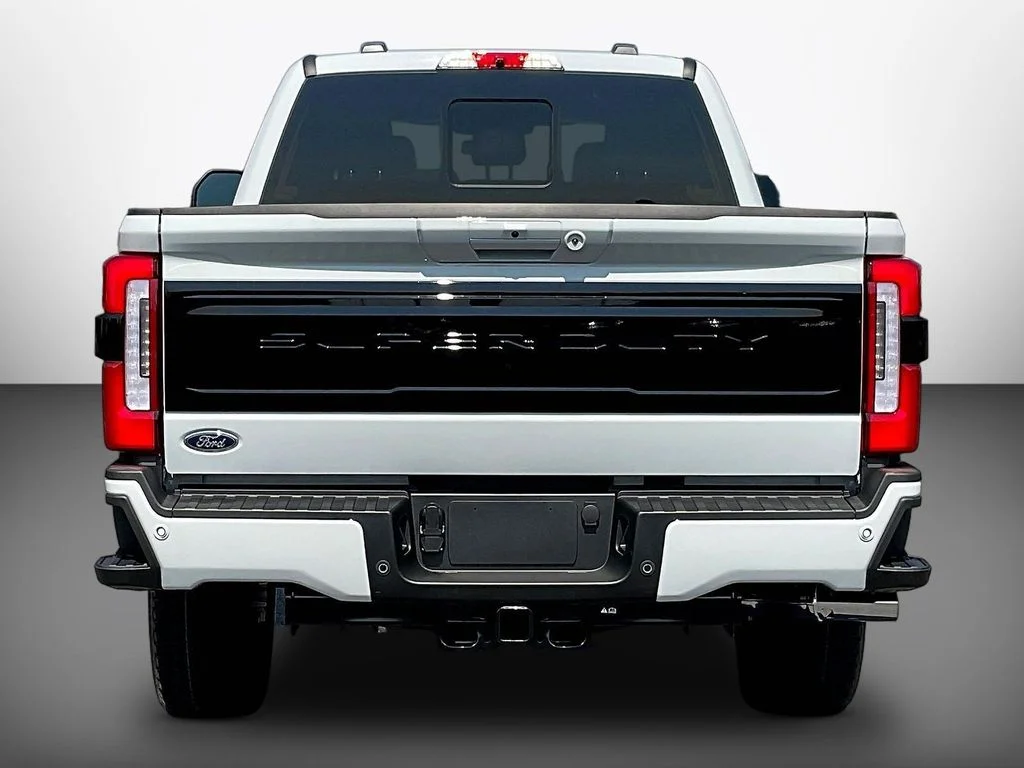 New 2026 Avalanche Ford F-250® Platinum® image 4