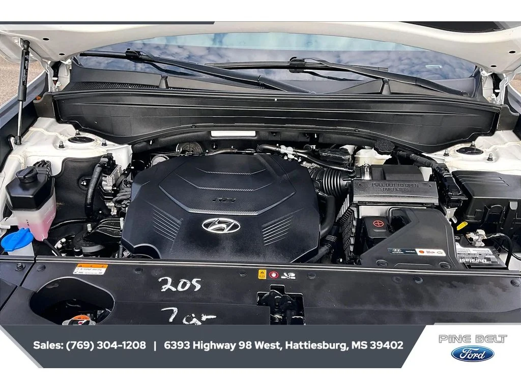 Used 2022 Hyper White Hyundai Calligraphy image 8