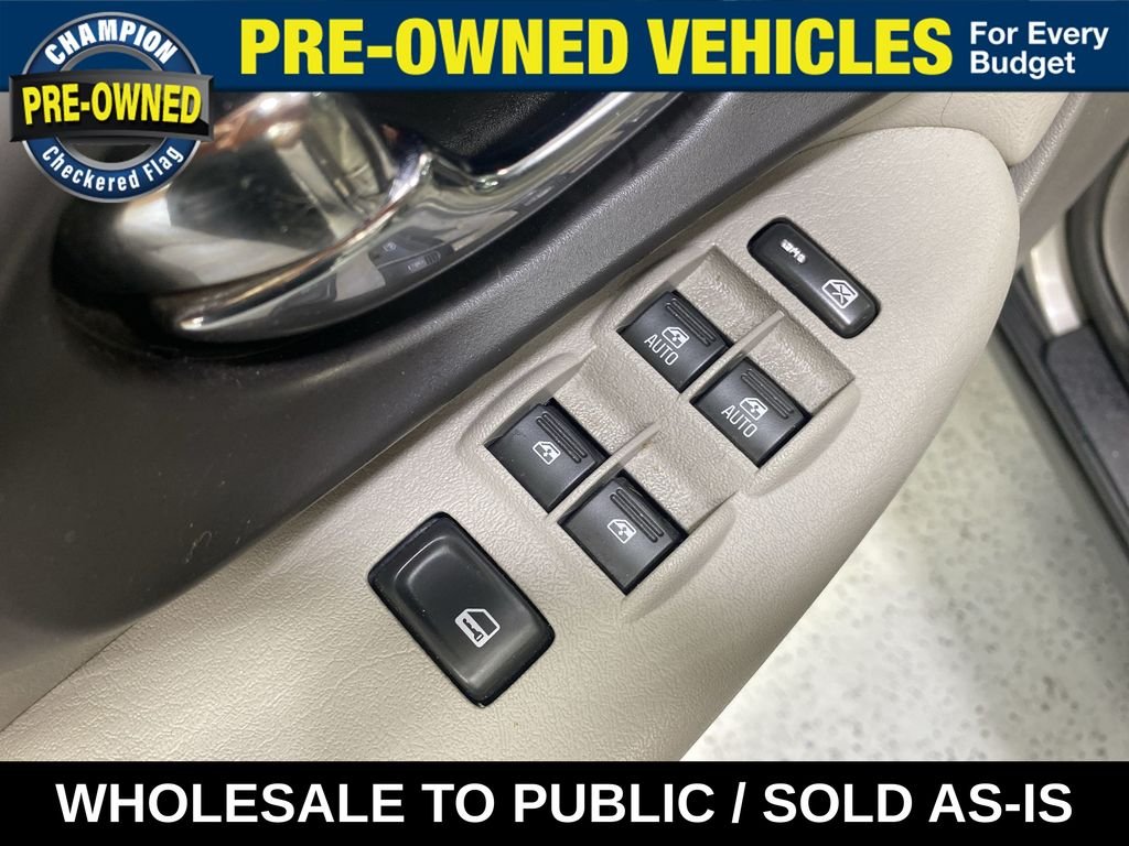 Used 2006 Graystone Metallic Chevrolet LS image 24