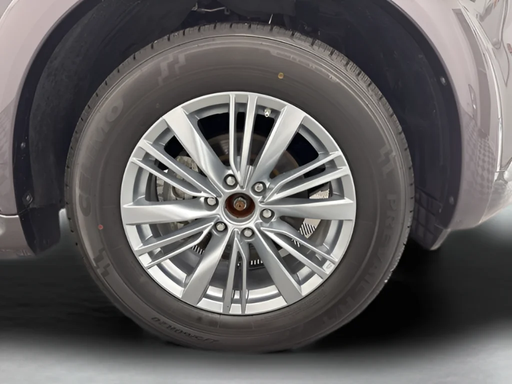 Used 2024 Anthracite Gray INFINITI LUXE image 41