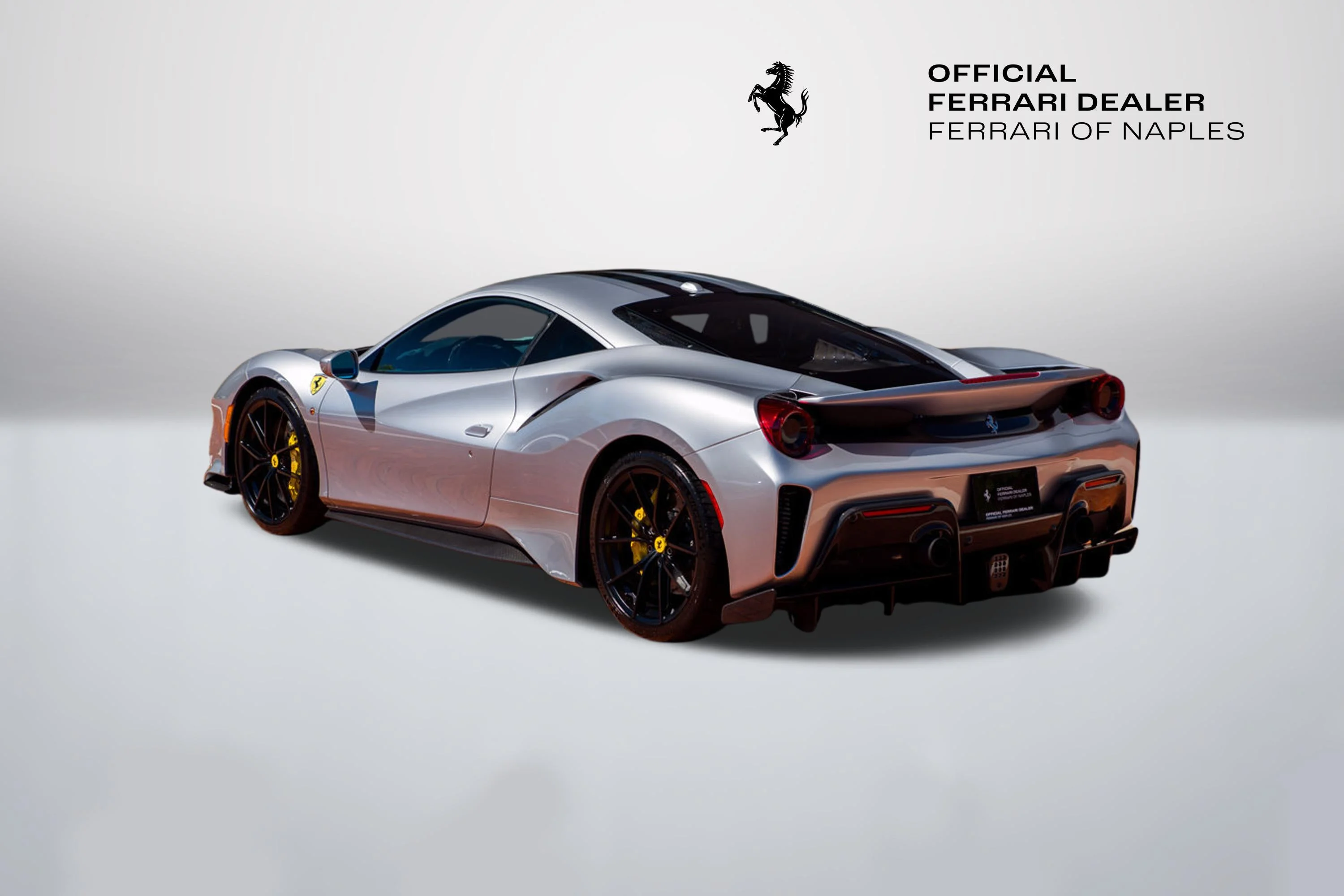 Used 2020 Argento Nurburgring Ferrari Base image 5