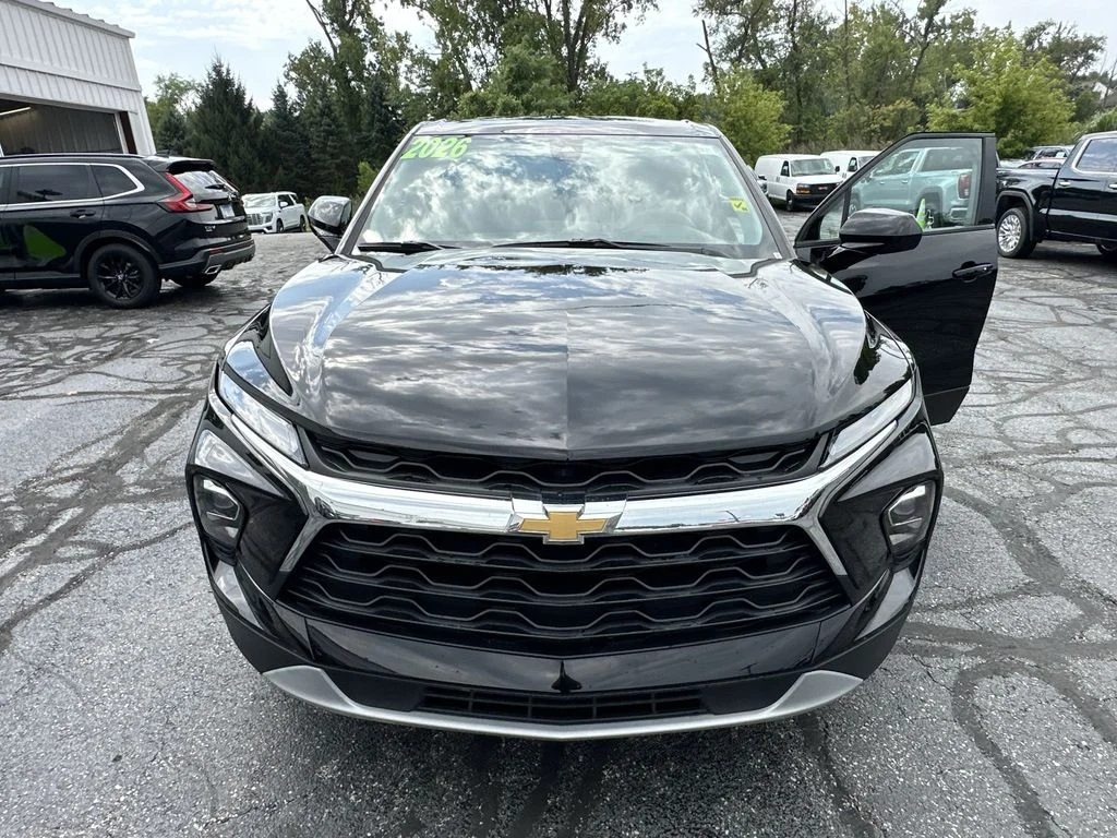Used 2026 Black Chevrolet LT image 23