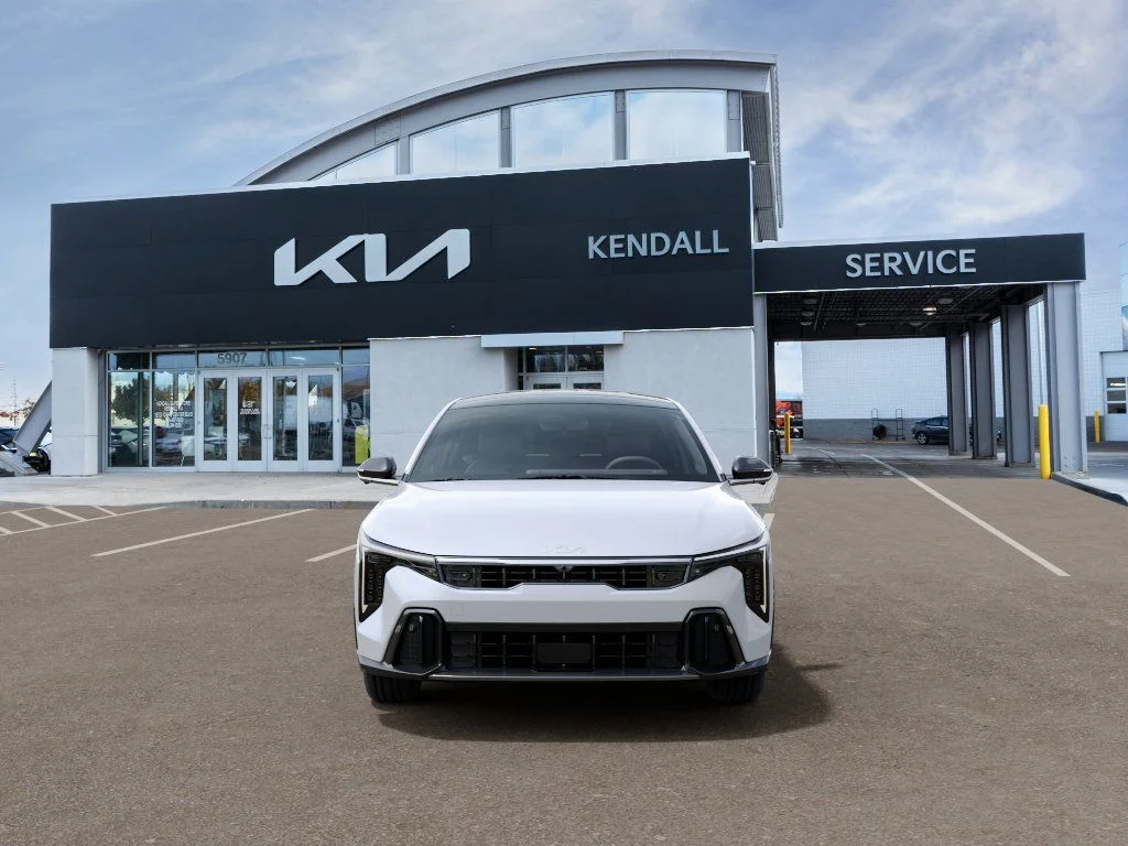 New 2026 Snow White Pearl Kia GT-Line Turbo image 2