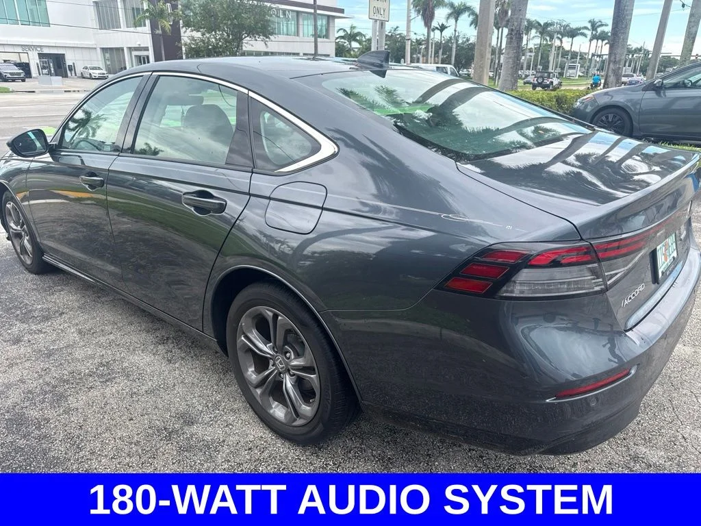 Used 2024 Gray Honda EX-L image 4