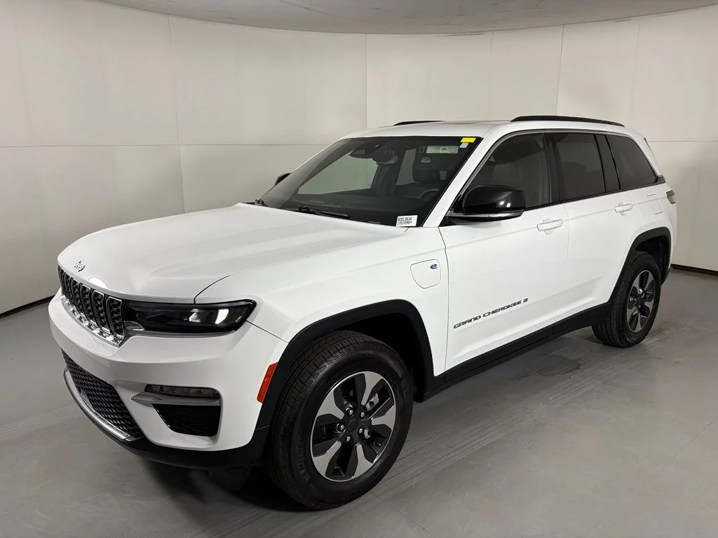 Used 2024 Bright White Clearcoat Jeep 4xe image 4