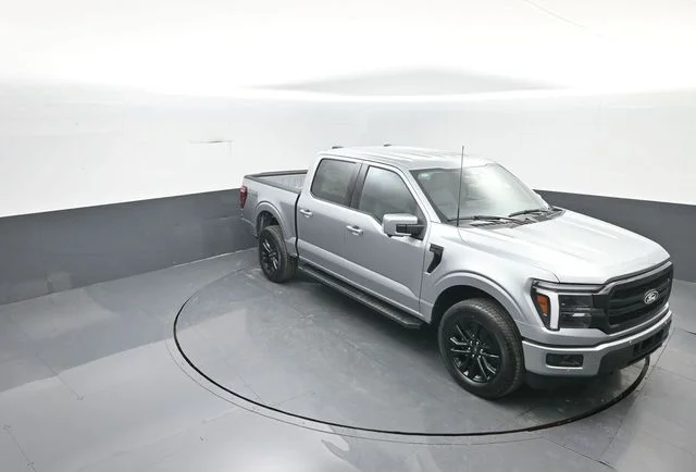 New 2026 Iconic Silver Metallic Ford Lariat® image 19