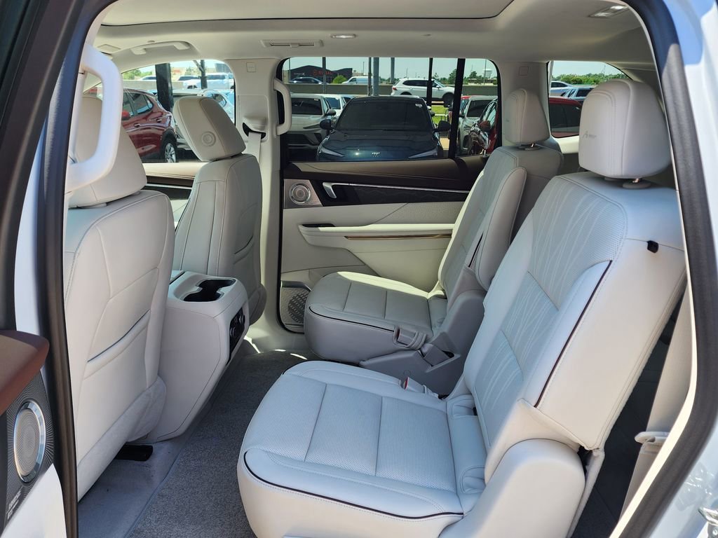 2026 Buick Enclave Avenir - Photo 43