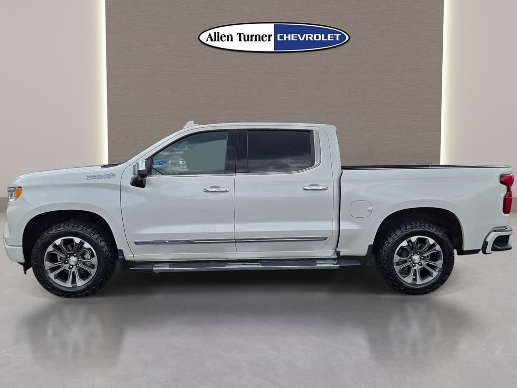 Used 2024 Beige Chevrolet High Country image 12