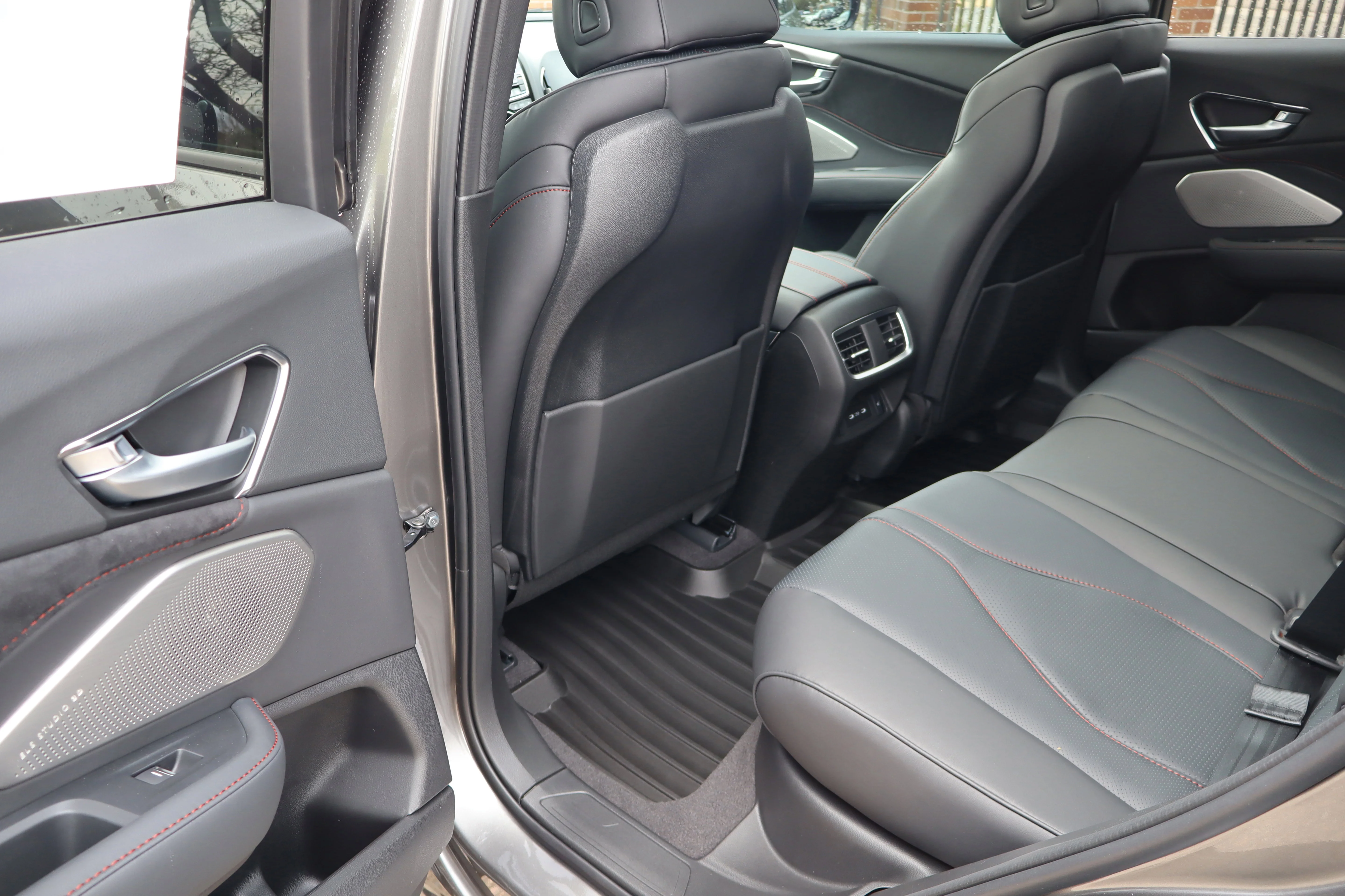New 2026 Liquid Carbon Metallic Acura w/A-Spec Advance Package image 28