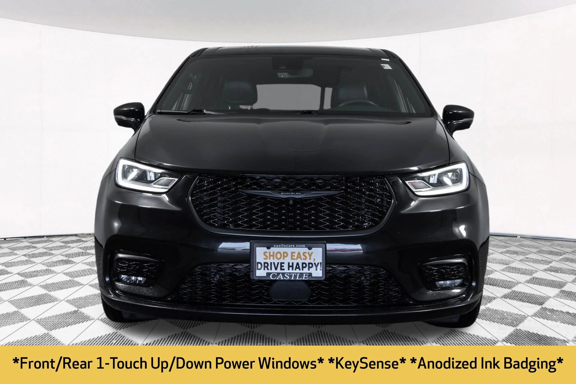 Used 2022 Black Chrysler Touring L image 15