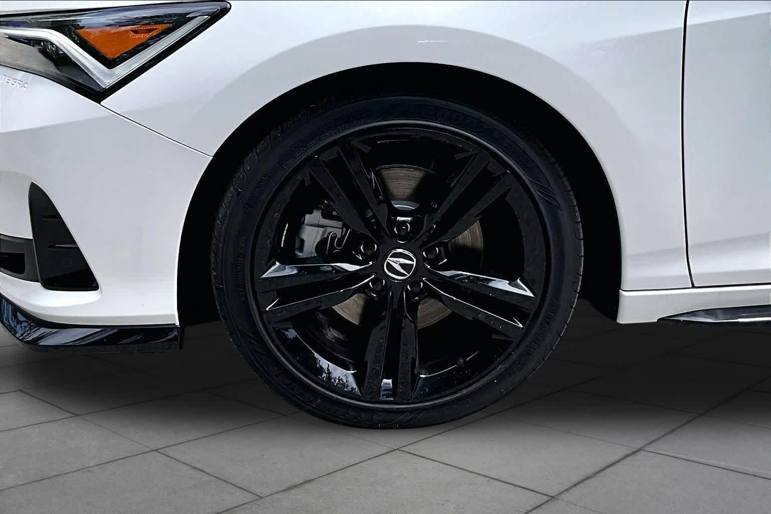 New 2026 Platinum White Pearl Acura w/A-Spec Package image 11