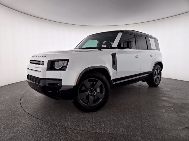 2026 Land Rover Defender 110 X-Dynamic SE