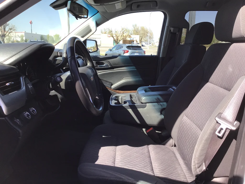 Used 2015 SUMMIT WHITE Chevrolet LS image 11