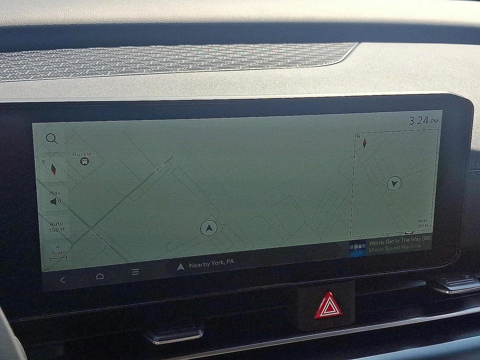 New 2027 Silver Kia LX image 16