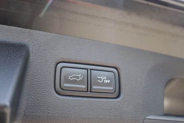 Used 2025 Ebony Black Kia SX-Prestige image 39