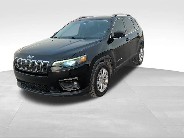 Used 2019 Black Jeep Latitude image 7