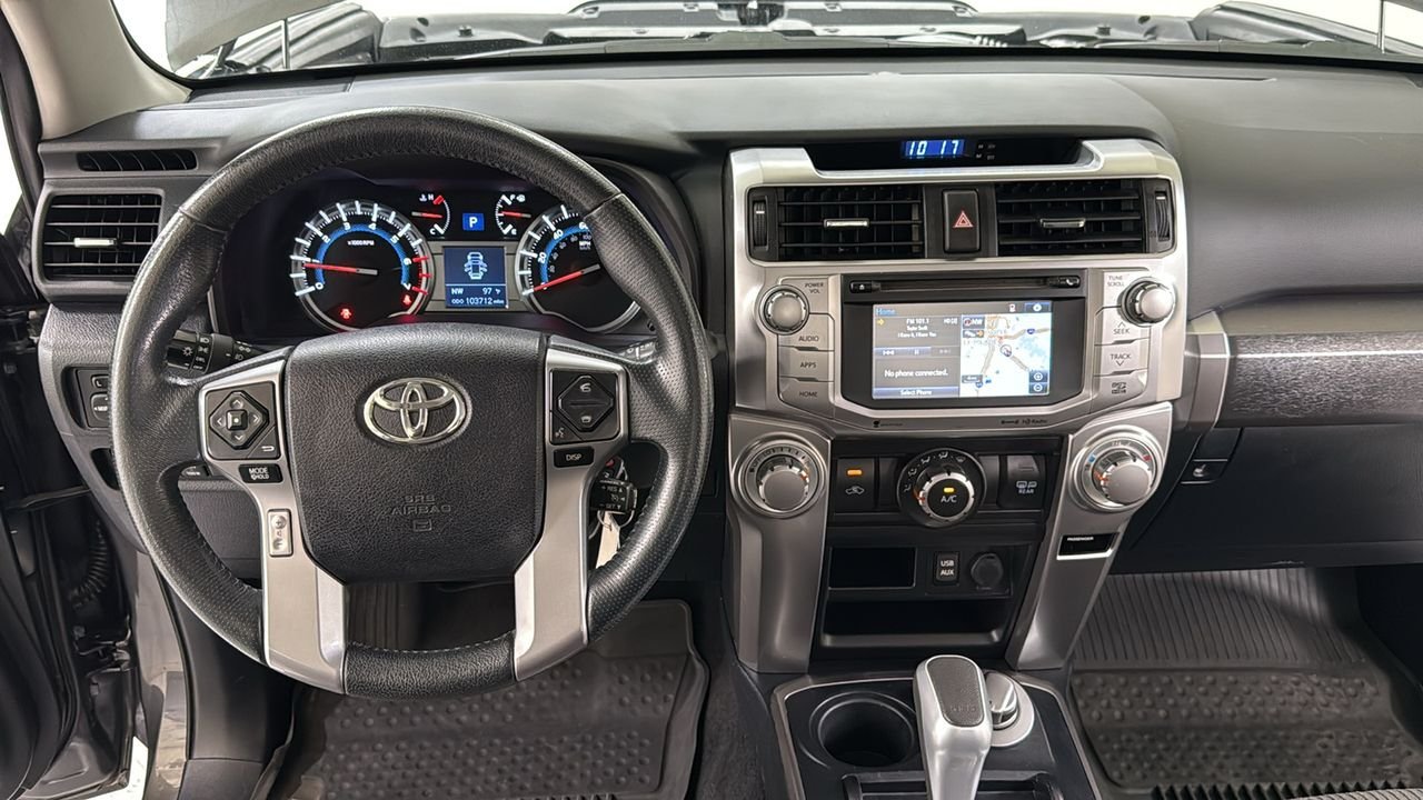 Certified Used 2019 Gray Toyota SR5 image 9