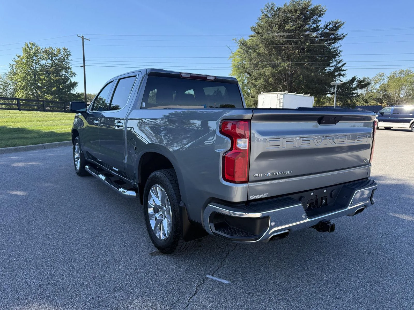 Used 2020 Shadow Gray Metallic Chevrolet LTZ image 19