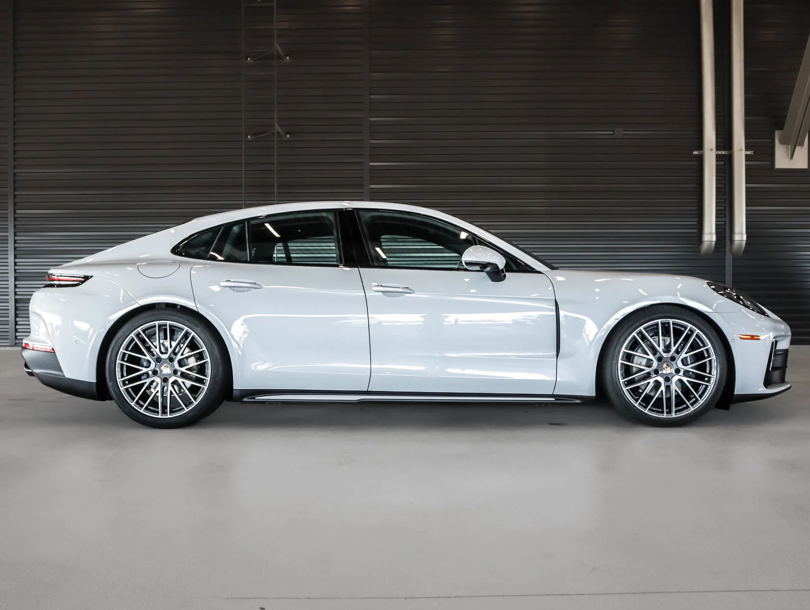 2025 Porsche Panamera Base - Photo 11