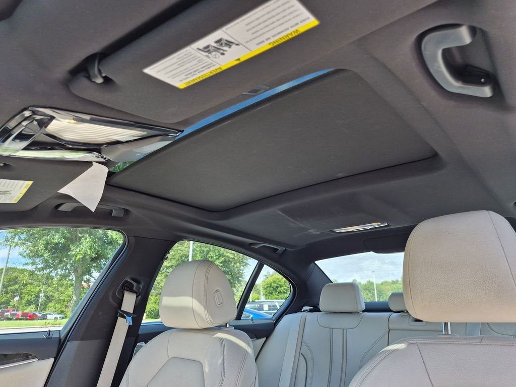 Used 2023 Gray BMW 530i image 14