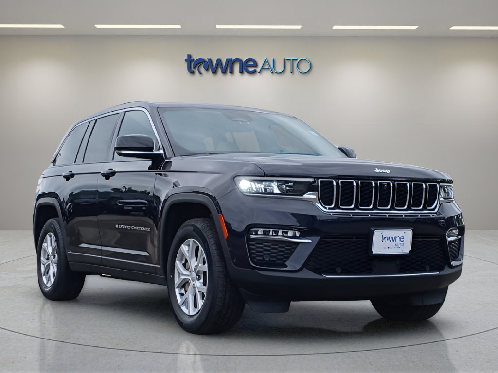 Used 2023 Black Jeep Limited image 8