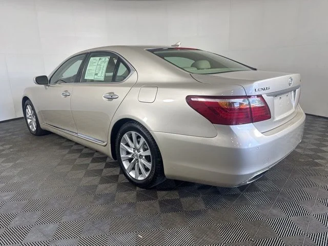 Used 2010 Satin Cashmere Metallic Lexus 460 image 6