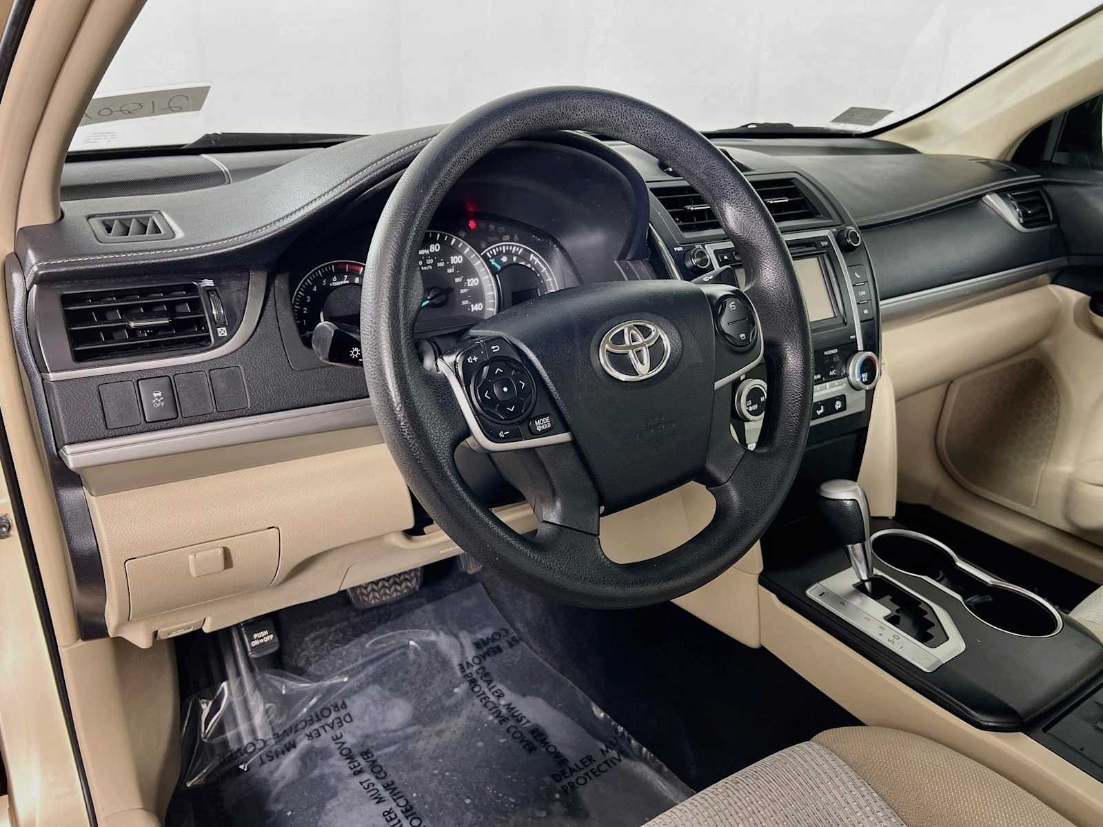 Used 2012 Sandy Beach Metallic Toyota LE image 5