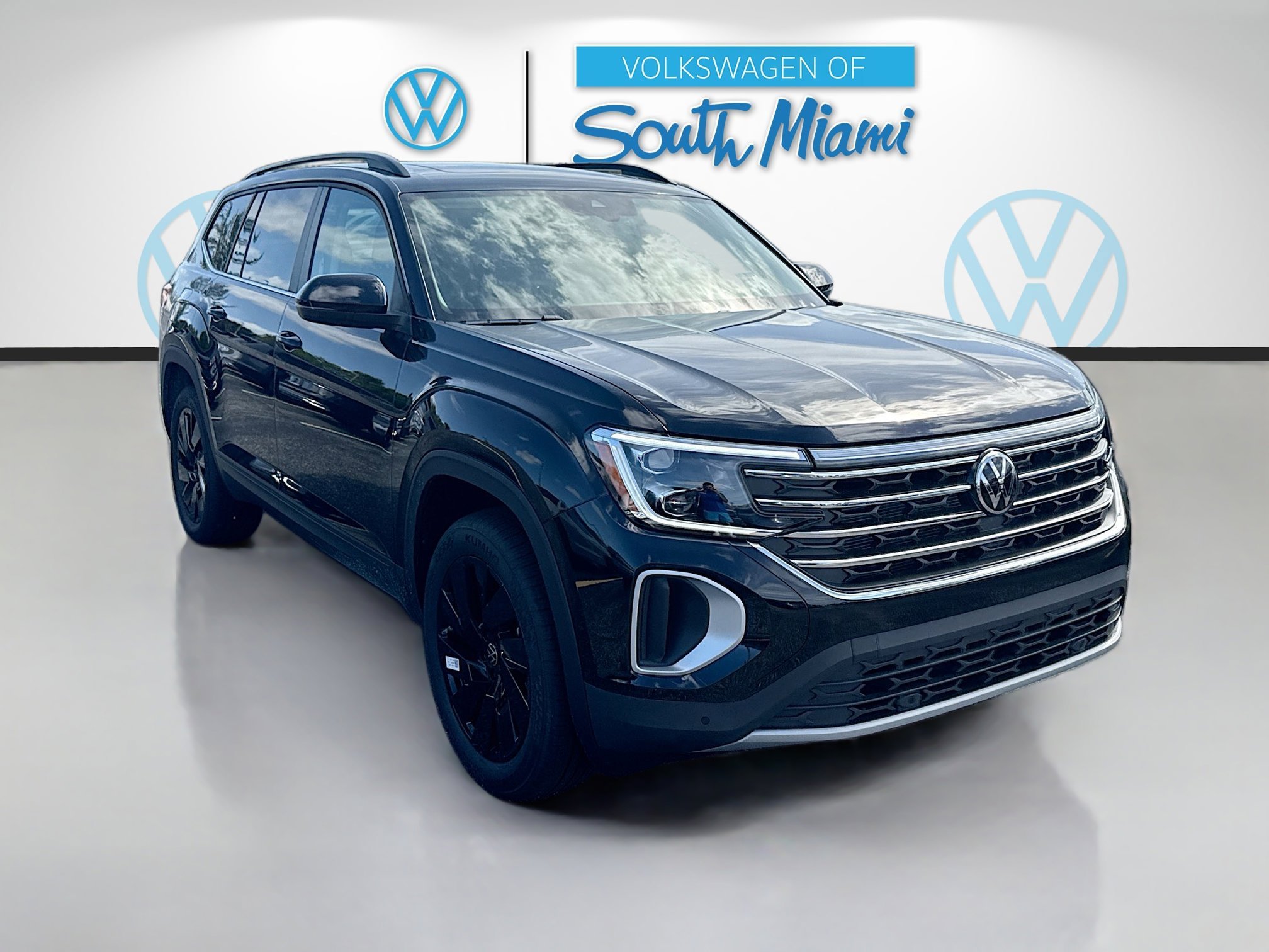 New 2026 Black Volkswagen 2.0T SE w/Technology image 1