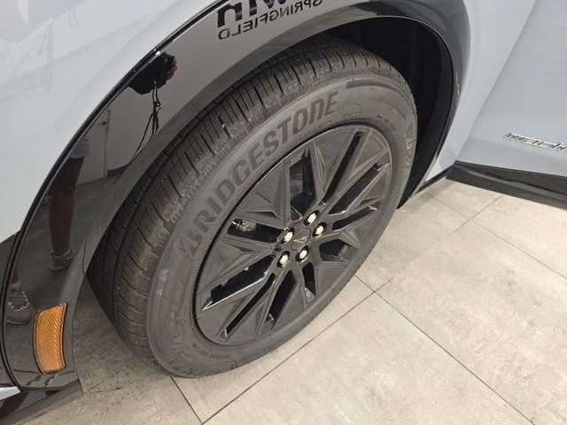 New 2026 Glacier Gray Metallic Tri-coat Ford Premium image 43