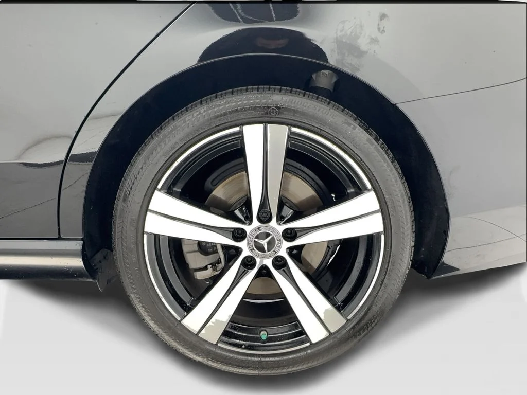 Used 2023 Black Mercedes-Benz C 300 image 11