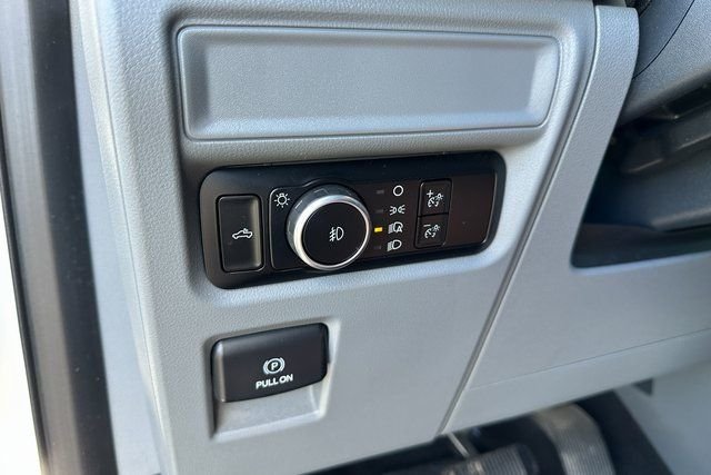 Used 2023 Oxford White Ford XLT image 24