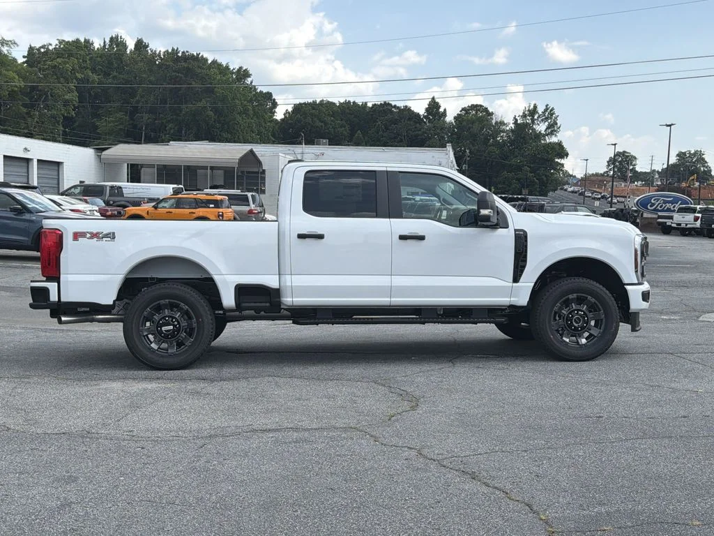 New 2026 White Ford XL image 8