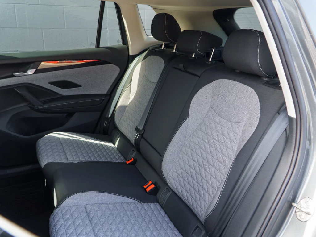New 2026 Platinum Gray Metallic Volkswagen 2.0T S image 9