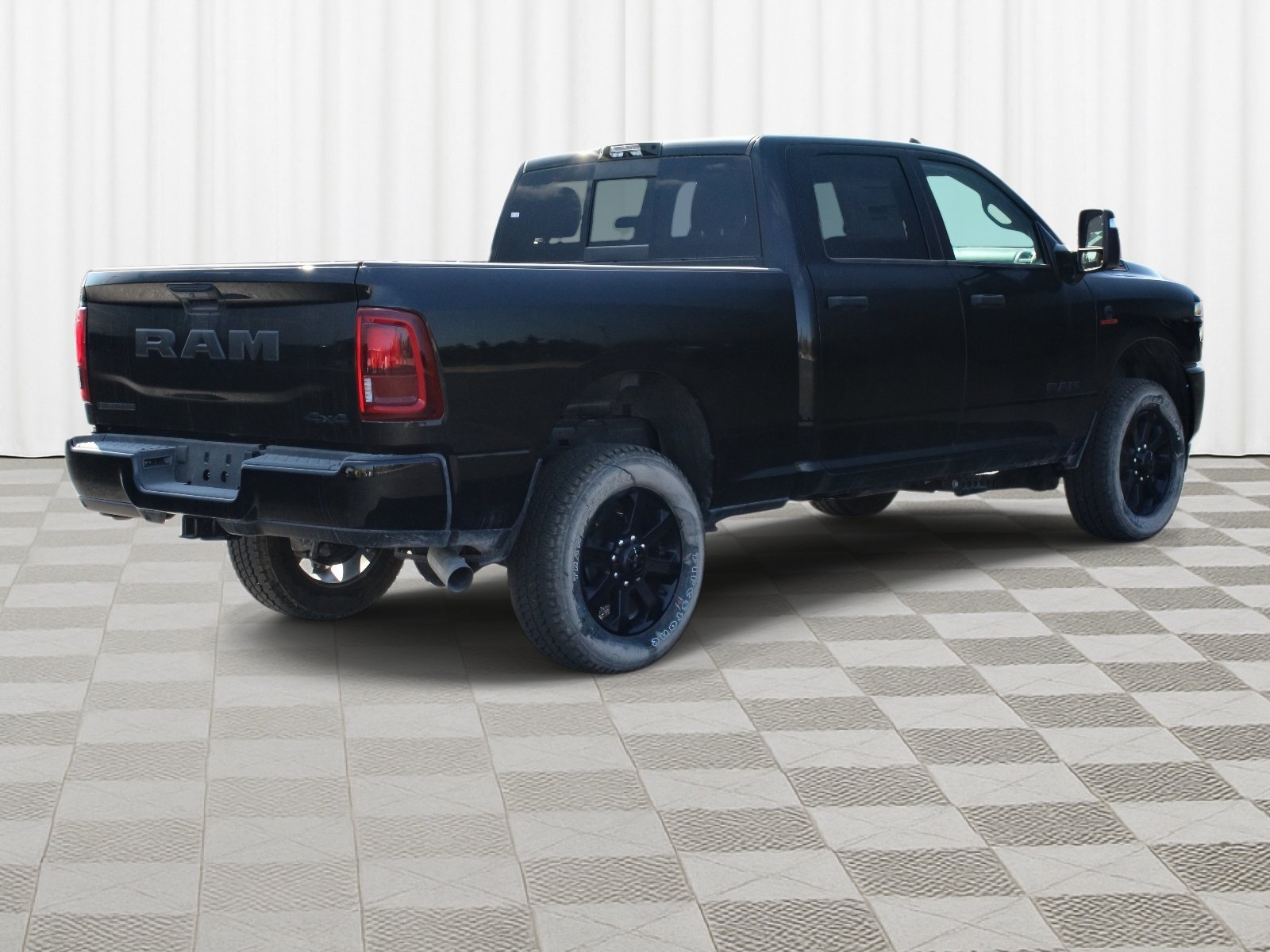 New 2026 Diamond Black Crystal Pearlcoat Ram Big Horn image 34