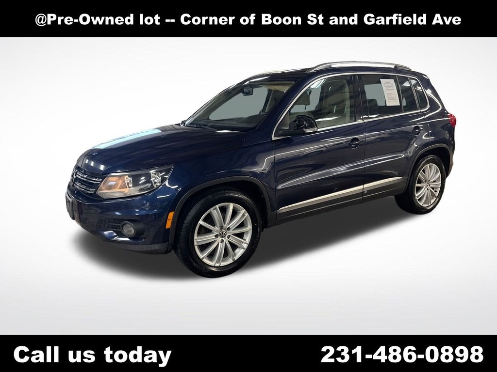2012 Volkswagen Tiguan SE 4Motion's photo