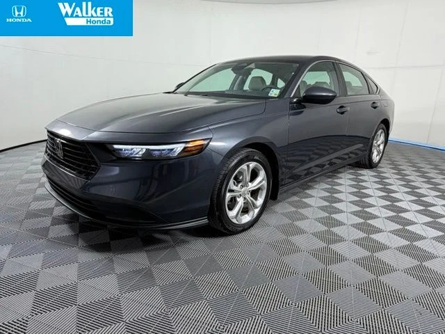 Certified Used 2024 Gray Honda LX image 3