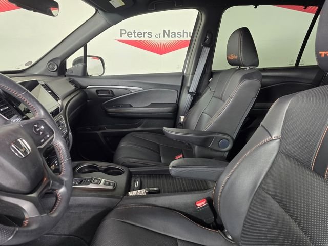 Used 2022 Platinum White Pearl Honda TrailSport image 4
