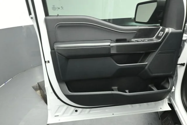 Certified Used 2023 Oxford White Ford XLT image 20