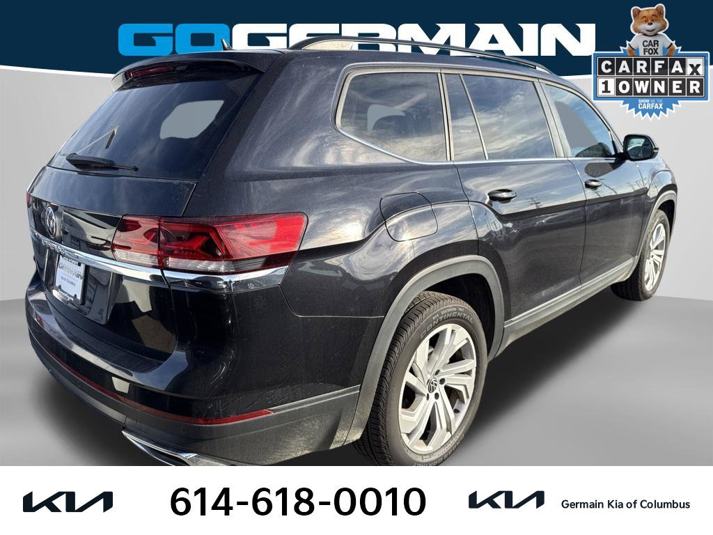 Used 2023 Black Volkswagen 2.0T SE w/Technology image 4